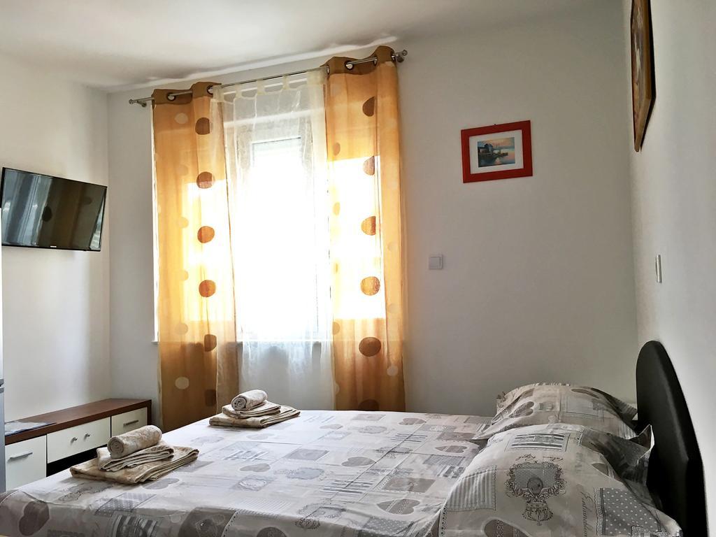Apartments Europe Спліт Екстер'єр фото