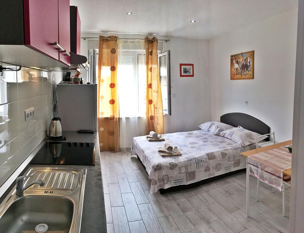 Apartments Europe Спліт Екстер'єр фото